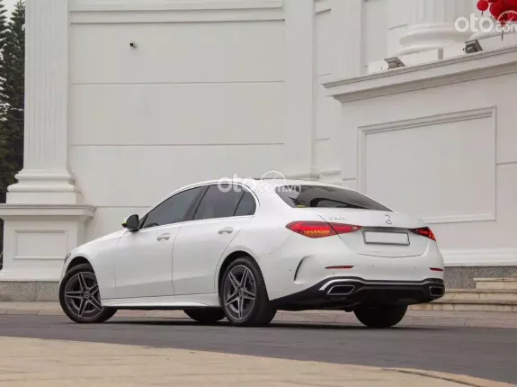 Mercedes-Benz C300 AMG 2025 - BAO ĐẬU BANK 70-90% (Ib Zalo tư vấn trực tiếp 24/7)