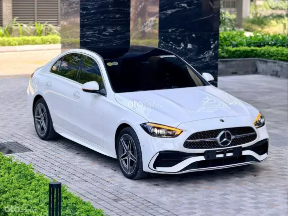 Mercedes-Benz C300 AMG 2025 - BAO ĐẬU BANK 70-90% (Ib Zalo tư vấn trực tiếp 24/7)