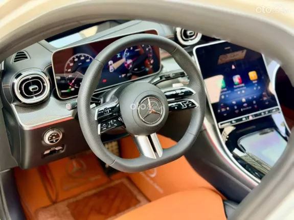 Mercedes-Benz C300 AMG 2025 - BAO ĐẬU BANK 70-90% (Ib Zalo tư vấn trực tiếp 24/7)
