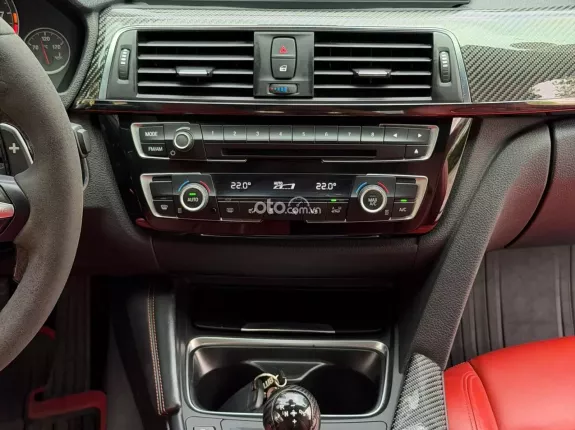 BMW M4 2016 - BMW M4 2017