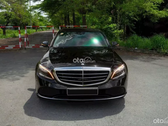 Mercedes-Benz C200 Exclusive 2021 - MỘT CHỦ TỪ ĐẦU BIỂN HCM