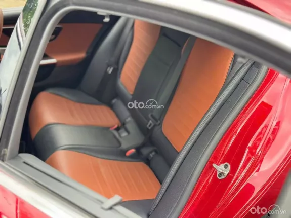 Mercedes-Benz C300 2021 - CTY XUẤT HÓA ĐƠN