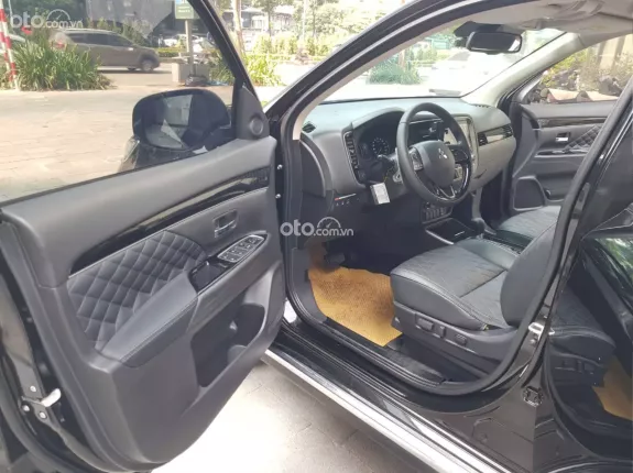 Mitsubishi Outlander 2.0 CVT 2022 - Mitsubishi Outlander 2.0 CVT 2022 - mua bán xe ô tô cũ Uy tín tại Hà Nội
