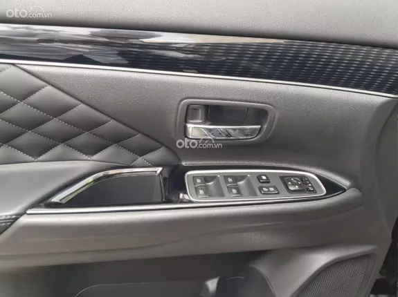Mitsubishi Outlander 2.0 CVT 2022 - Mitsubishi Outlander 2.0 CVT 2022 - mua bán xe ô tô cũ Uy tín tại Hà Nội