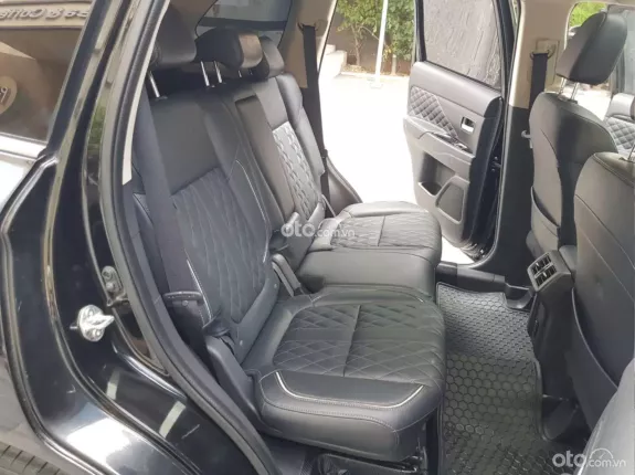 Mitsubishi Outlander 2.0 CVT 2022 - Mitsubishi Outlander 2.0 CVT 2022 - mua bán xe ô tô cũ Uy tín tại Hà Nội