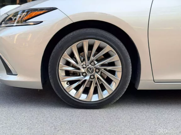 Lexus ES 250 2021 - BAO ĐẬU BANK 70-90% (Ib Zalo tư vấn trực tiếp 24/7)