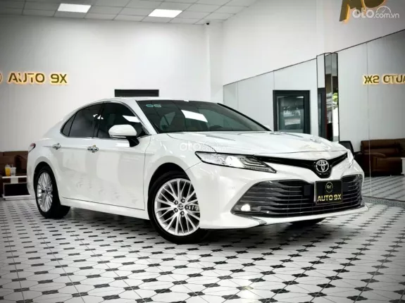 Toyota Camry 2.5Q 2020 - Cọp nhất thị trường chuyển nhượng