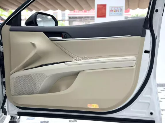 Toyota Camry 2.5Q 2020 - Cọp nhất thị trường chuyển nhượng