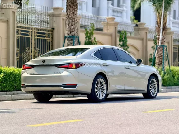 Lexus ES 250 2021 - SANG TRỌNG CHUẨN DOANH NHÂN