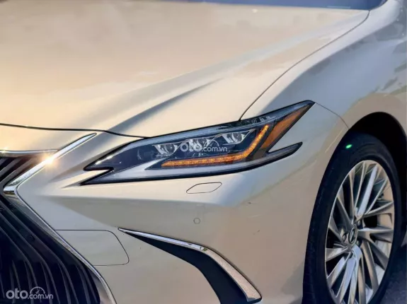 Lexus ES 250 2021 - SANG TRỌNG CHUẨN DOANH NHÂN