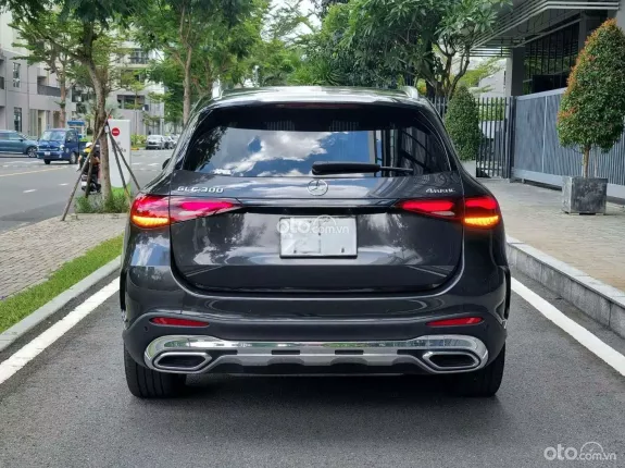 Mercedes-Benz GLC 300 2023 - BIỂN SỐ HCM