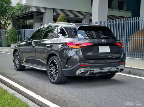 Mercedes-Benz GLC 300 2023 - BIỂN SỐ HCM
