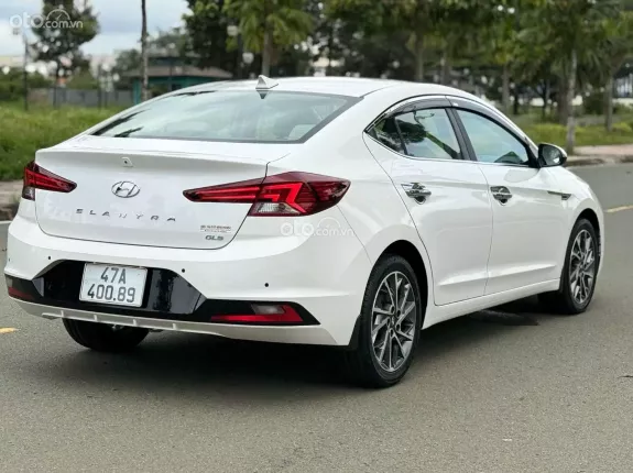 Hyundai Elantra   2.0 AT 2021 - Phong cách hiện đại, tiết kiệm nhiên liệu. Hỗ trợ góp ngân hàng