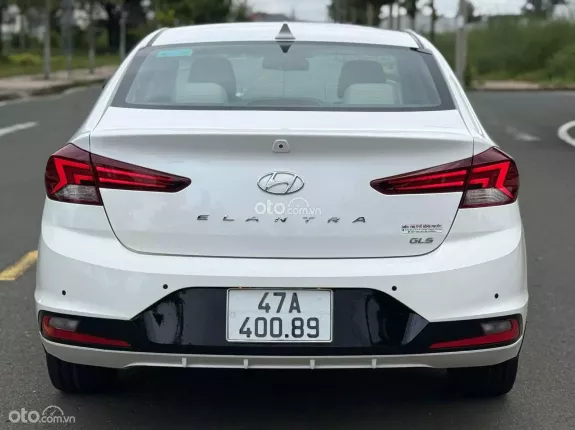 Hyundai Elantra   2.0 AT 2021 - Phong cách hiện đại, tiết kiệm nhiên liệu. Hỗ trợ góp ngân hàng