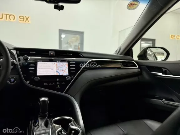 Toyota Camry 2.5Q 2021 - Siêu đẹp xe gia đình giữ kỹ