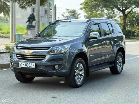Chevrolet Trailblazer 2.5L 4x4 AT LTZ  2018 - Hỗ trợ góp ngân hàng 50-60%