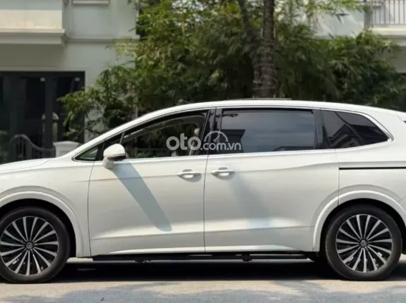Volkswagen Viloran Luxury 2024 - Volkswagen Viloran Luxury 2024