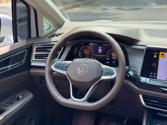 Volkswagen Viloran Luxury 2024 - Volkswagen Viloran Luxury 2024