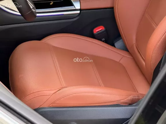 Mercedes-Benz C200 Avantgarde Plus 2023 - C200 Avantgarde Plus 2024