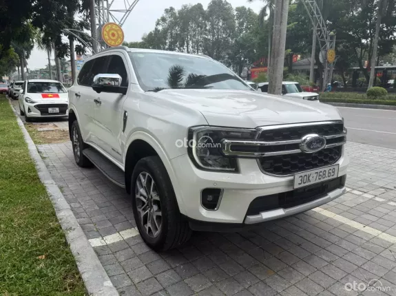 Ford Everest 2.0L ST5 6AT 2WD Titanium 2023 - Xe gia đình rộng rãi, tiện nghi đầy đủ
