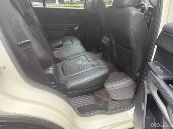 Ford Everest 2.0L ST5 6AT 2WD Titanium 2023 - Xe gia đình rộng rãi, tiện nghi đầy đủ