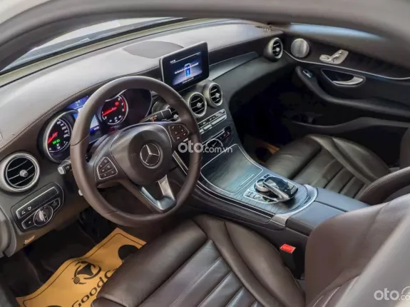 Mercedes-Benz GLC 300 2017 - MỘT CHỦ BD CHUẨN HÃNG