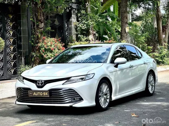 Toyota Camry 2.5Q 2020 - Nhập Thái Lan - Full lịch sử hãng, 1 Chủ SG
