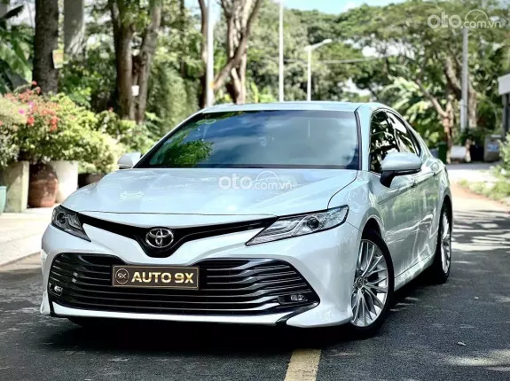 Toyota Camry 2.5Q 2020 - Nhập Thái Lan - Full lịch sử hãng, 1 Chủ SG