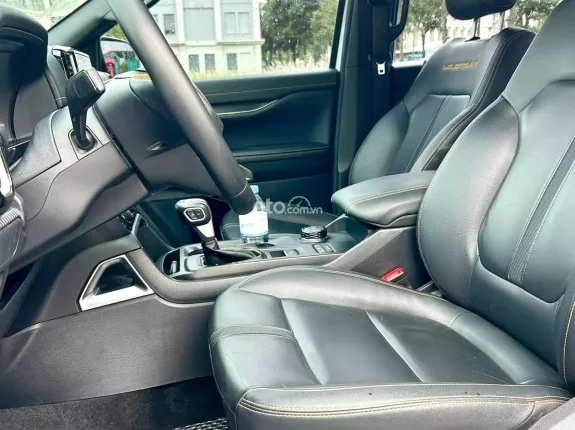 Ford Ranger Wildtrak 2.0l bi-turbo 4x4 10 AT 2025 - Máy dầu 2.0 biturbo mạnh mẽ tiết kiệm nhiên liệu