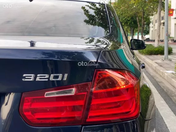 BMW 320i 2014 - Xe gia đình bảo dưỡng kỹ lưỡng