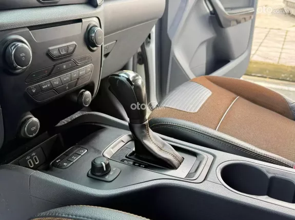 Ford Ranger Wildtrak 3.2 4x4 AT 2016 - Mạnh mẽ, phù hợp đi làm và đi chơi. Hỗ trợ góp ngân hàng