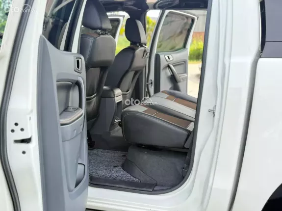 Ford Ranger Wildtrak 3.2 4x4 AT 2016 - Mạnh mẽ, phù hợp đi làm và đi chơi. Hỗ trợ góp ngân hàng