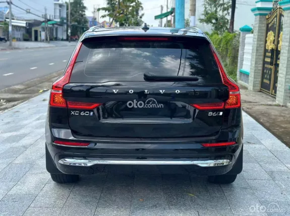 Volvo XC60 B6 AWD Ultimate Dark 2023 - MỘT CHỦ TỪ ĐẦU BẢO HÀNH HÃNG DÀI