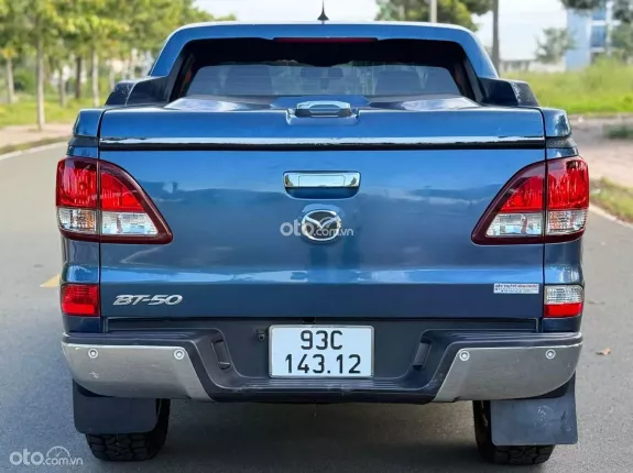 Mazda BT-50 Deluxe 4x2 2.2 AT 2021 - Xe cực chất, sang trọng. Hỗ trợ góp ngân hàng