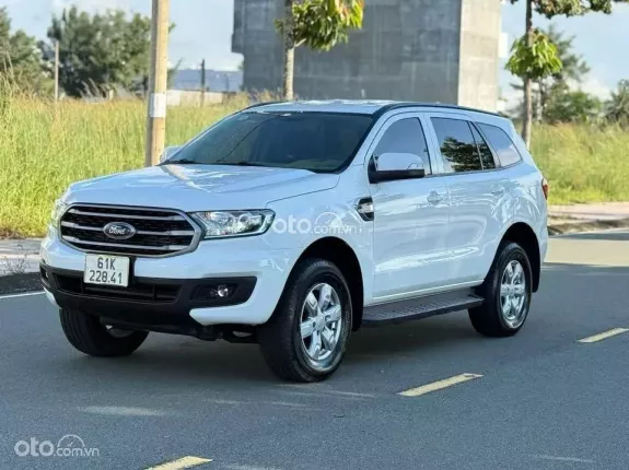 Ford Everest Ambiente 2.0 AT 4x2 2019 - Máy dầu tiết kiệm, Gầm cao, khung gầm chắc chắn vận hành ổn định