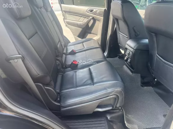 Ford Everest 2.0L ST5 6AT 2WD Titanium 2021 - Xe vừa về em chào bán ngay