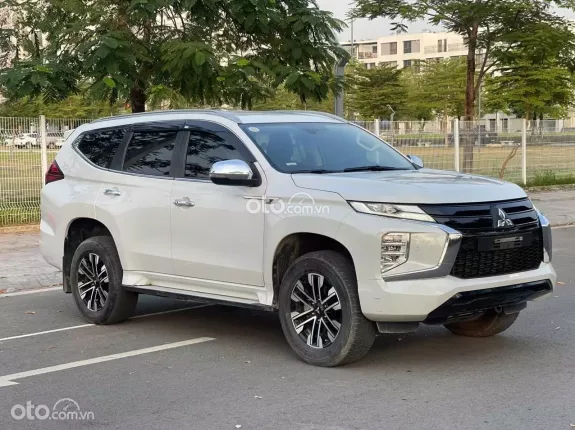 Mitsubishi Pajero Sport D 4x2 AT 2021 - Hàng cực đẹp luôn các bác nhé