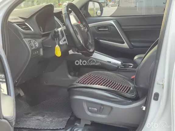 Mitsubishi Pajero Sport D 4x2 AT 2021 - Hàng cực đẹp luôn các bác nhé