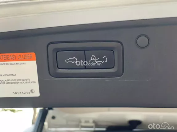 Mitsubishi Pajero Sport D 4x2 AT 2021 - Xe một chủ biển tỉnh, hồ sơ đầy đủ cầm tay