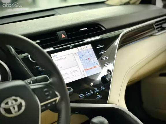 Toyota Camry 2.5G 2019 - Siêu đẹp đi lướt km thấp