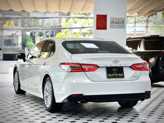 Toyota Camry 2.5G 2019 - Siêu đẹp đi lướt km thấp
