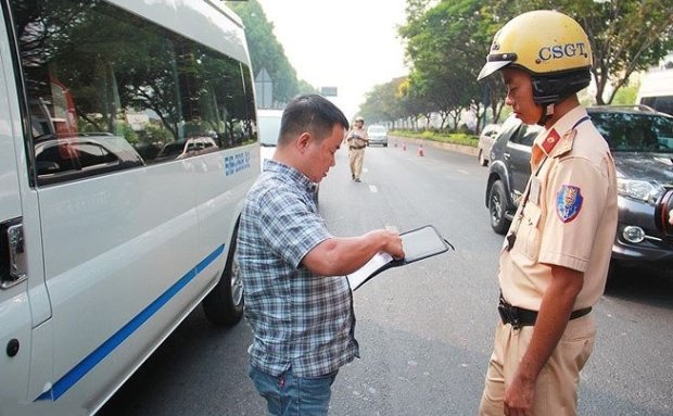 Nghiêm cấm hành vi lái xe khi chưa có bằng lái xe ô tô