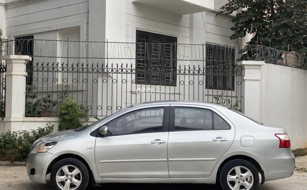 Mua bán xe Toyota cũ giá dưới 200 triệu tại Hà Nội giá rẻ tháng 4/2023