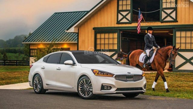 Đánh giá xe Kia Cadenza 2017 về nội ngoại thất