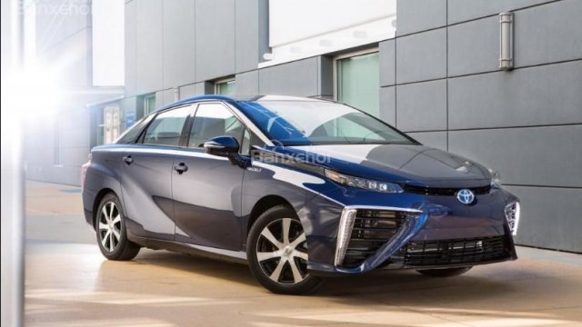 Đánh giá xe Toyota Mirai 2017