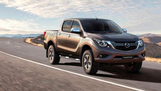 Đánh giá xe Mazda BT-50 2018