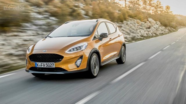 Đánh giá xe Ford Fiesta Active 2018