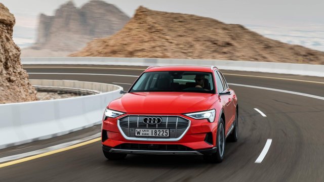 Đánh giá xe Audi E-Tron 2019: Xe điện sang chảnh mới về Việt Nam