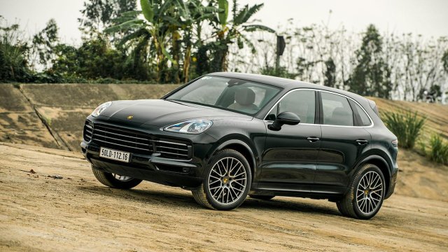 Đánh giá xe Porsche Cayenne 2019: Nhẹ hơn, mạnh hơn và lái thích hơn