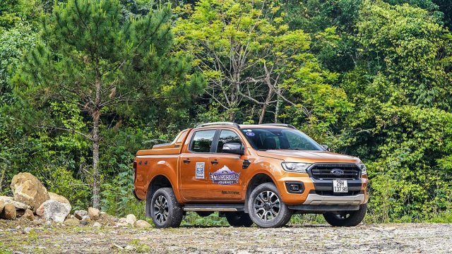 Đánh giá xe Ford Ranger Wildtrak 4x4 2019: Hướng tới êm ái và tiết kiệm